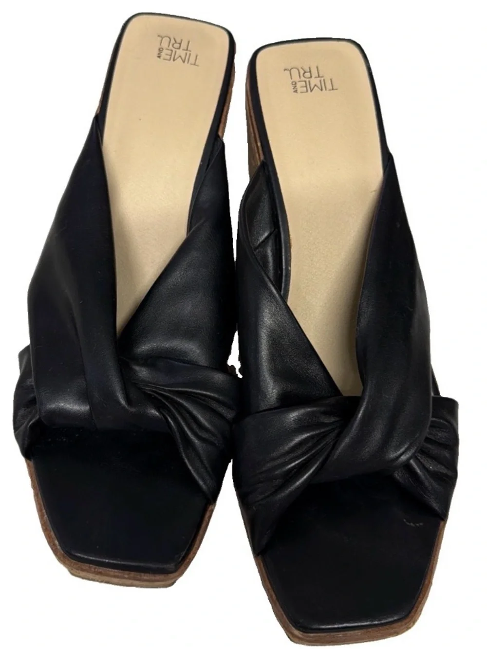 Time and Tru Black Knotted Slide Sandals heels